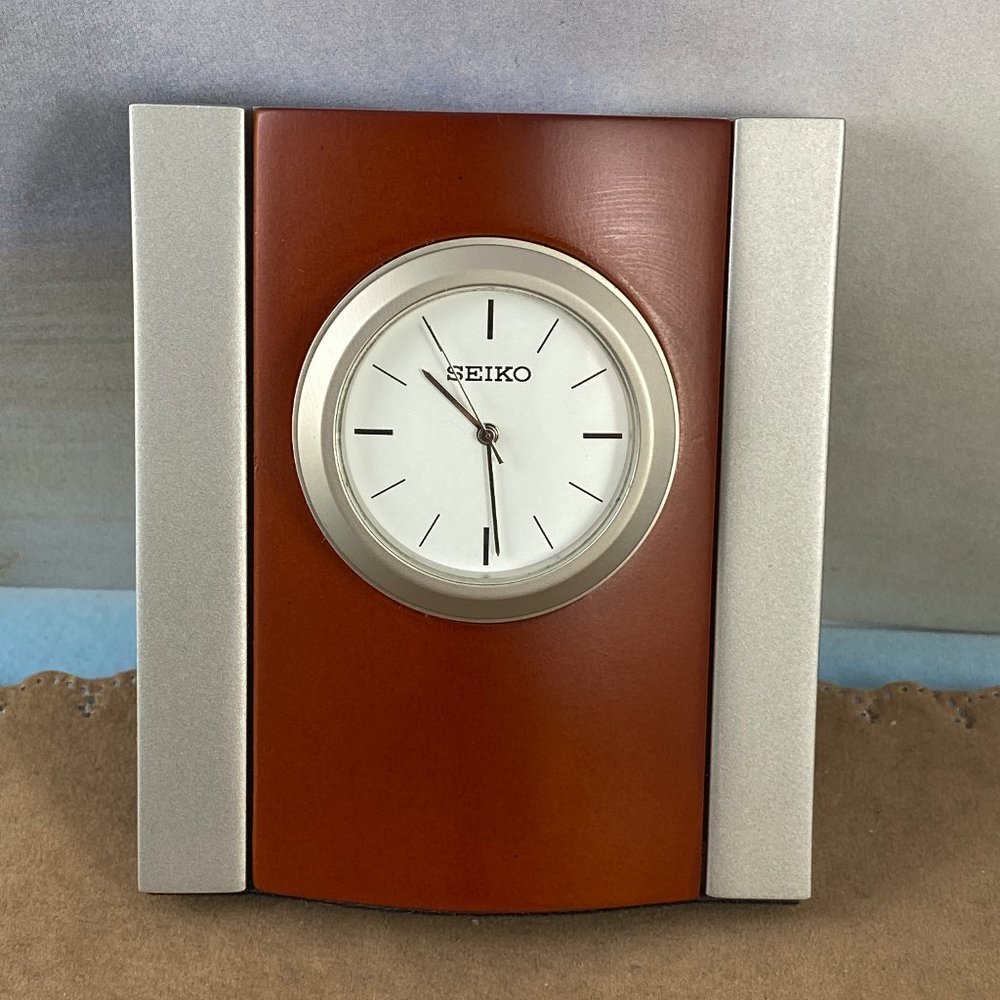 Seiko Desk or Mantel Clock